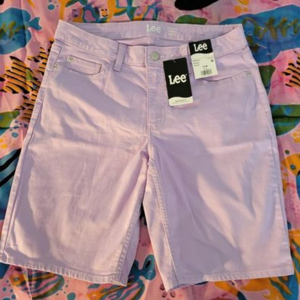NWT Lee Brand Bermuda Shorts Size 12 Medium